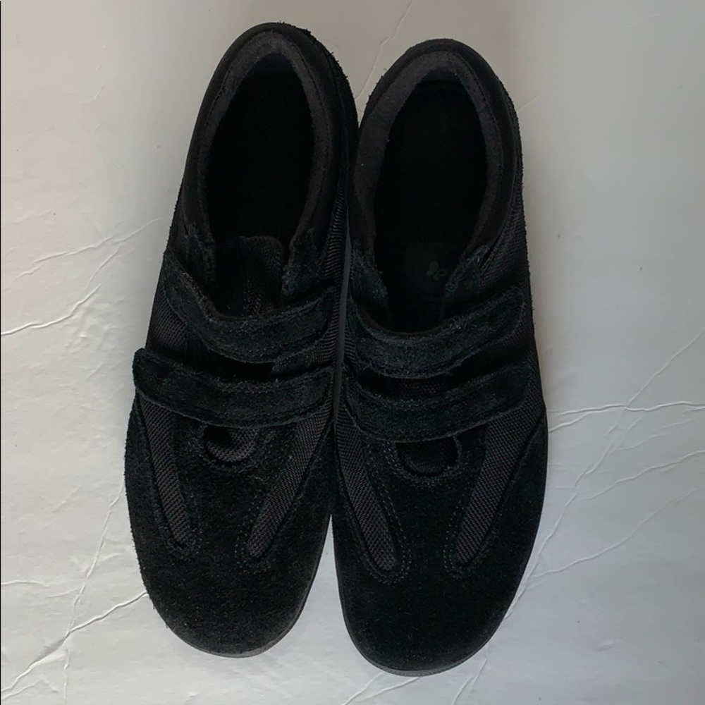 Grasshoppers, Blk sz 8.5